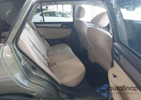 2016 Subaru Outback 2.5I Premium z USA, uszkodzony, nr VIN 4S4BSBFC5G3305644